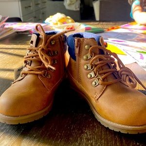 NWT Nautica Brown-Construction Boots Size 11 Toddler